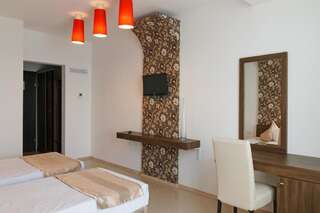 Отель Hotel 2D Resort and Spa Нептун Улучшенный двухместный номер с 1 кроватью или 2 отдельными кроватями-8